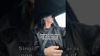 IRIS OUTを車で熱唱!!!