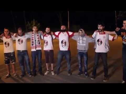 ქომაგები ქართველ კალათბურთელებს უმღერიან