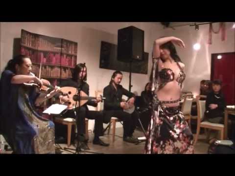 Alf Leyla Wa Leyla～アラブ音楽とベリーダンス～