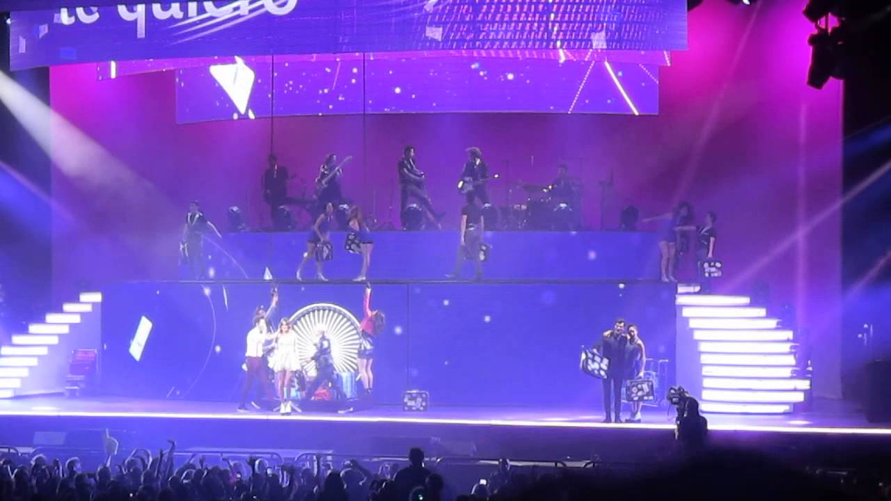 Violetta Live En Gira/Tienes Talento/Euforia (Paris 18/02/2015)