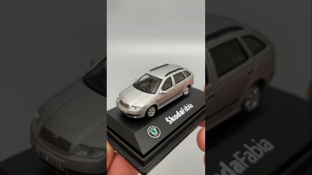 1:72 Skoda Fabia I estate model car by Abrex - YouTube