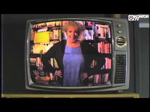 Oh Snap! &amp; Bombs Away – Squats (Official Video HD)
