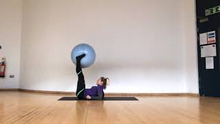 6 Best Stability Ball Exercises For a Strong Body & Flat Abs