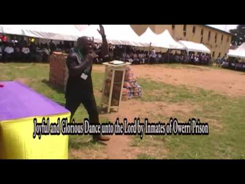 Best prison dance by men and women in pain in Owerri prison