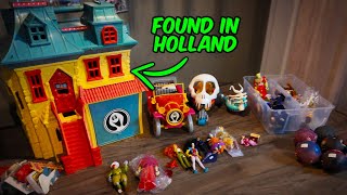 Download Lagu I Flew to Europe and Scored the RAREST GHOSTBUSTERS TOYS EVER ✈️🌍 MP3