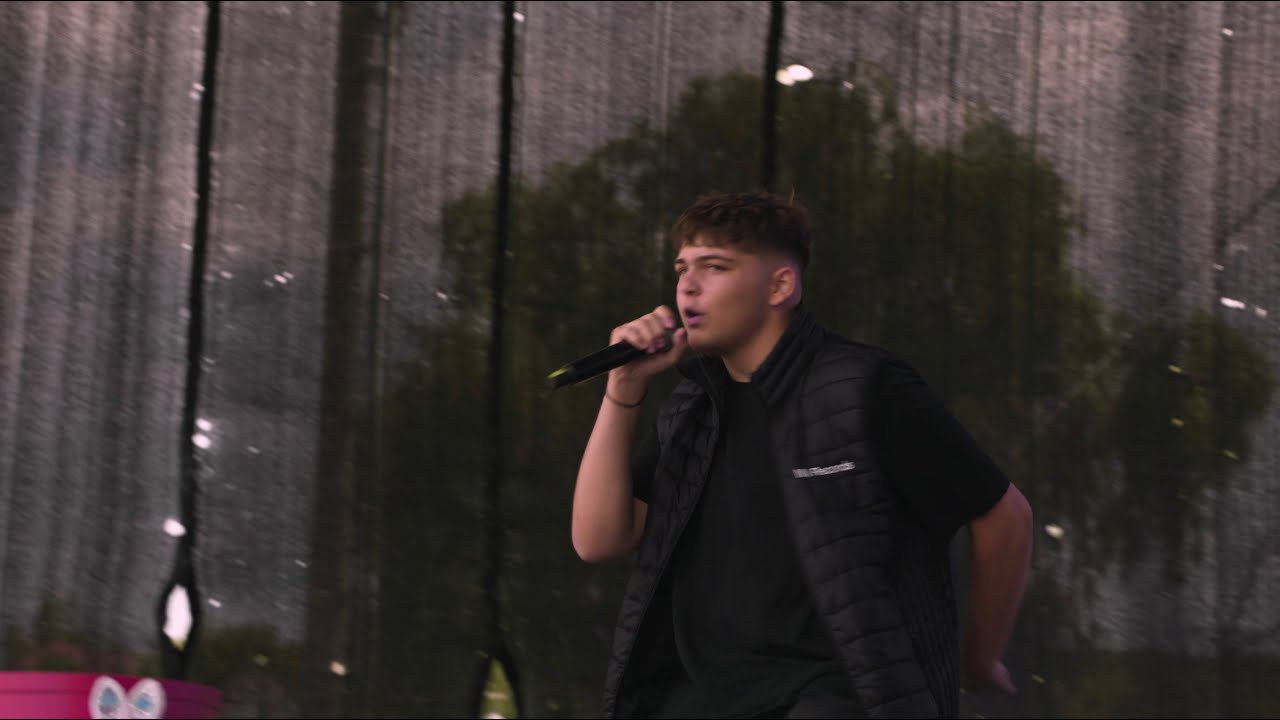 DimoNN x Bianca - Moldova ( Official Concert Video )