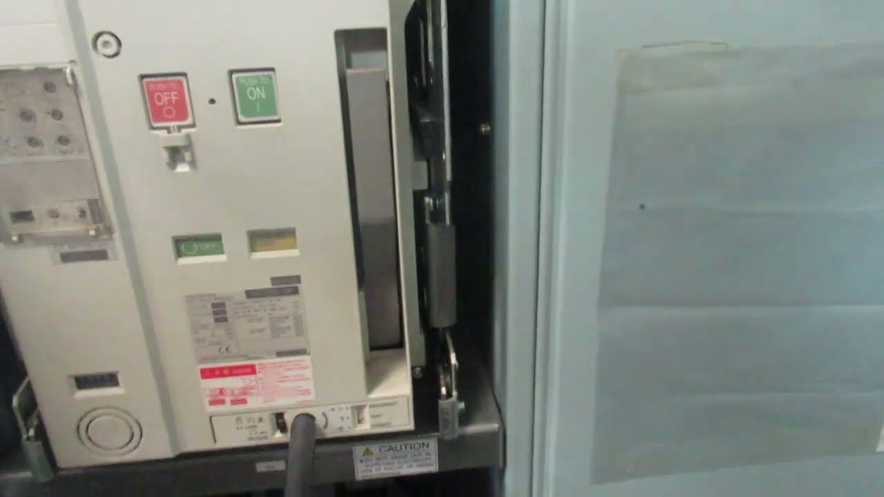 Main Switch Board Circuit breaker manual operation!! Electrical 