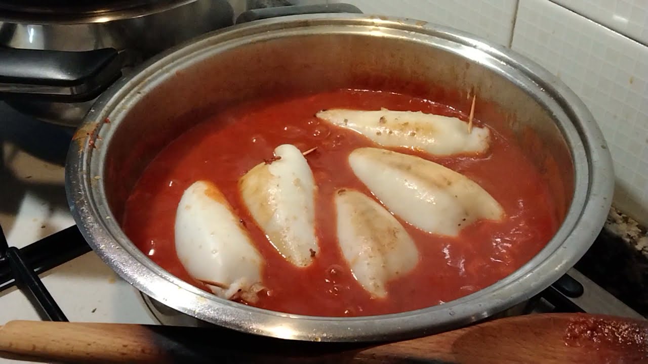 CALAMARI RIPIENI E PACCHERI CON  MOLLICA SFIZIOSA-calamari ripieni alla siciliana-🦑🦑🦑