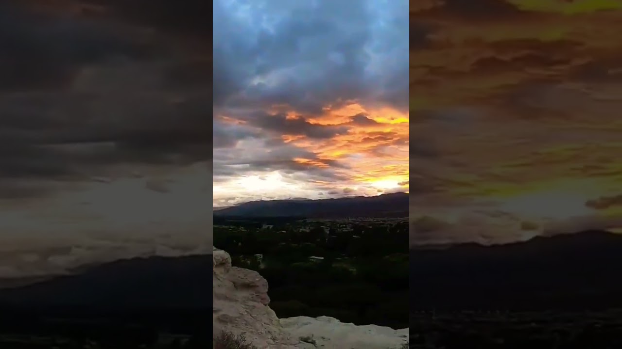 Прекрасный закат в Умауаке 