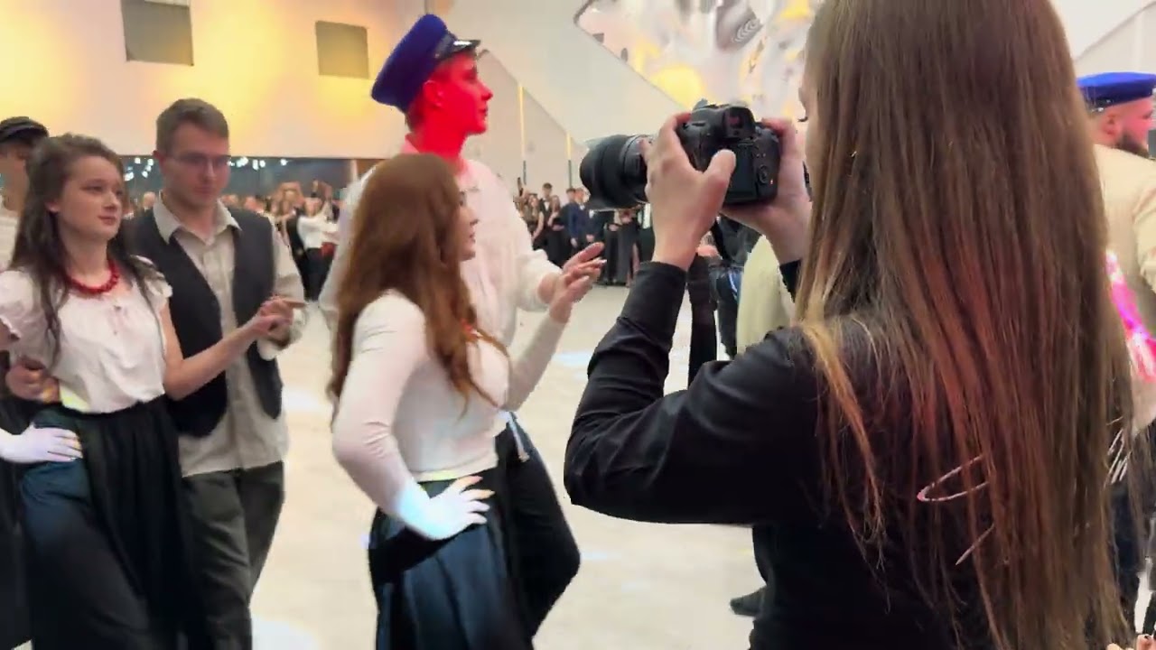 Polonez Zespołu Szkół Ponadpodstawowych nr 1 (TPS) w Piotrkowie Trybunalskim