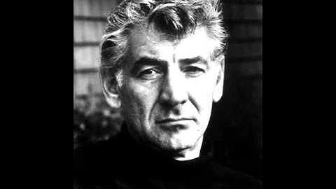 Bernstein, L. - Symphonic Dances from 'West Side Story' - Cha-cha (Andantino con grazia)