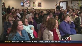 Residents voice opinion on school vouchers