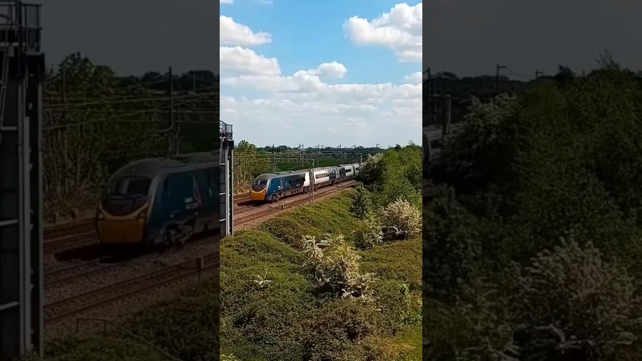 Avanti West Coast Class 390s + Class 805 passing Mancetter at speed