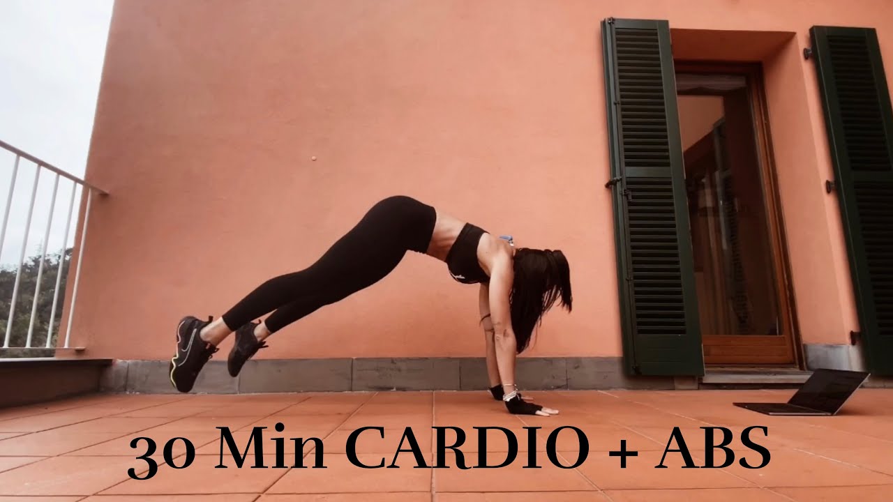 30 Minuti CARDIO + ABS! Allenamento di resistenza brucia grassi con circuito finale per addome!