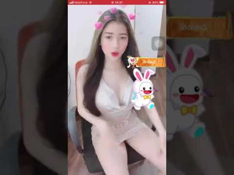 Bigo Live gái xinh lộ hàng cực phê