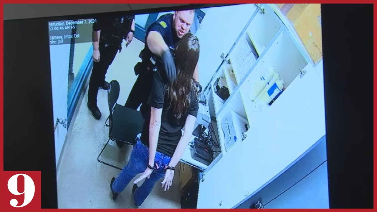 Police Officer Sentenced for Slamming Woman During Investigation