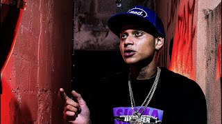 She Dumped Her Boyfriend - Ezzy R (Live)