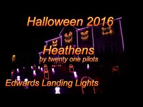 Putar Heathens - Halloween