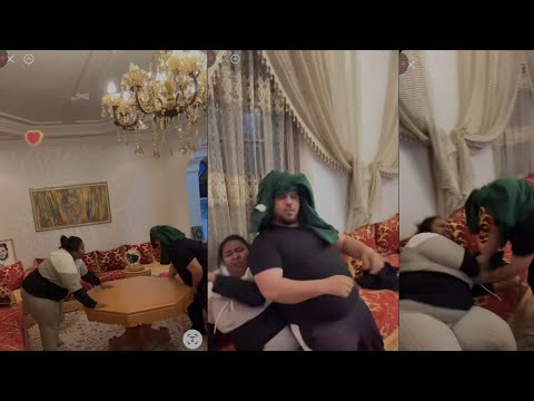 لكتيرة كلات ملخا دلعصا من جواد قنانة جات عندو تالدار طرطصات عليه بيضة فوق راسو نوضها معها شبعها عصا 