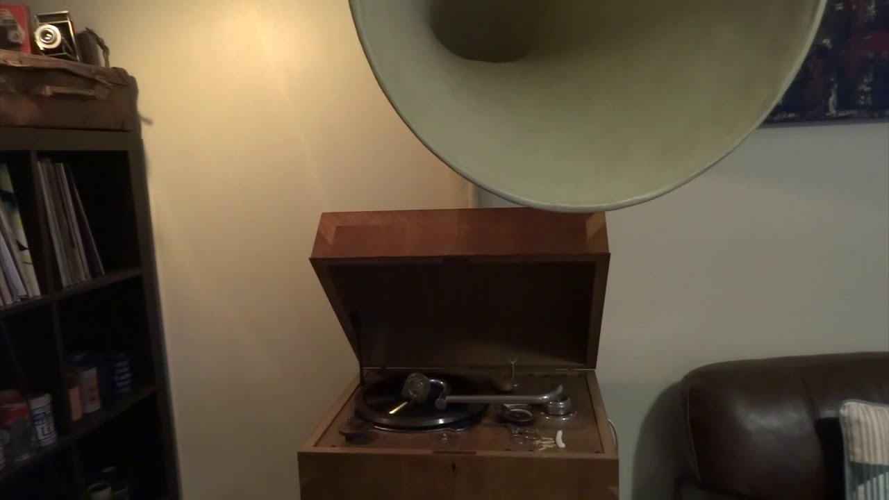 Lady Luck Blues - Bessie Smith - Expert Junior Gramophone