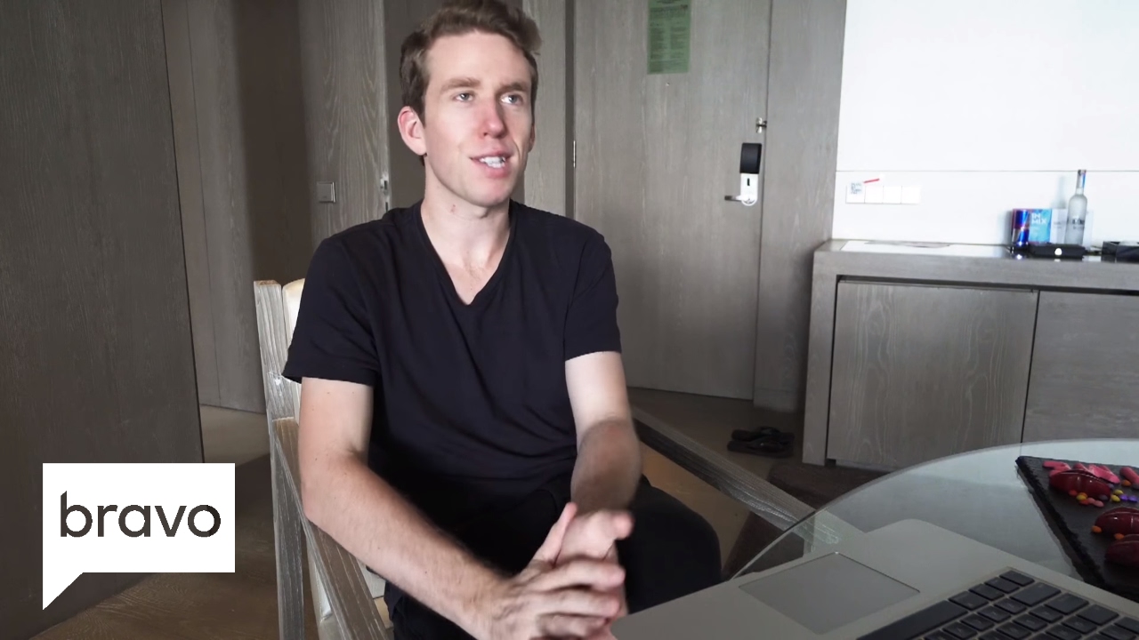 How to Score Mini-Vacations With Free Stopovers | Jet Set's The Upgrade | Bravo