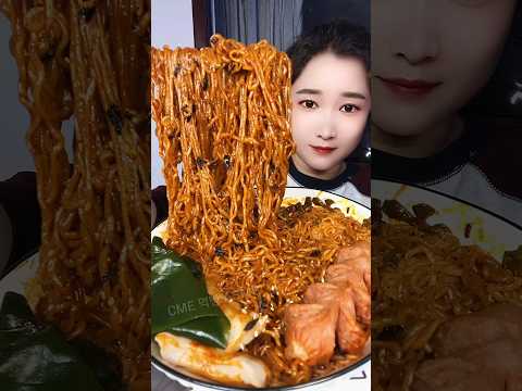 Fast Mukbang Spicy Noodles 🍜🔥 #mukbang #asmreating #shorts #foodvlog