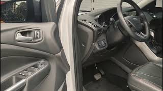 FNT944 FORD ESCAPE