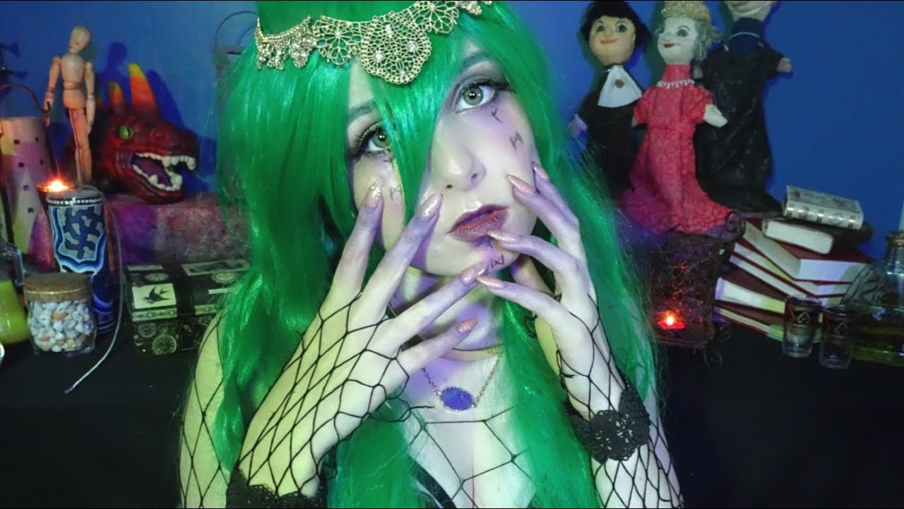 ♔ The Witch of the Black Sea ♔ (Ocean Sounds, Whispered Latin, Face Stroking, Tapping)