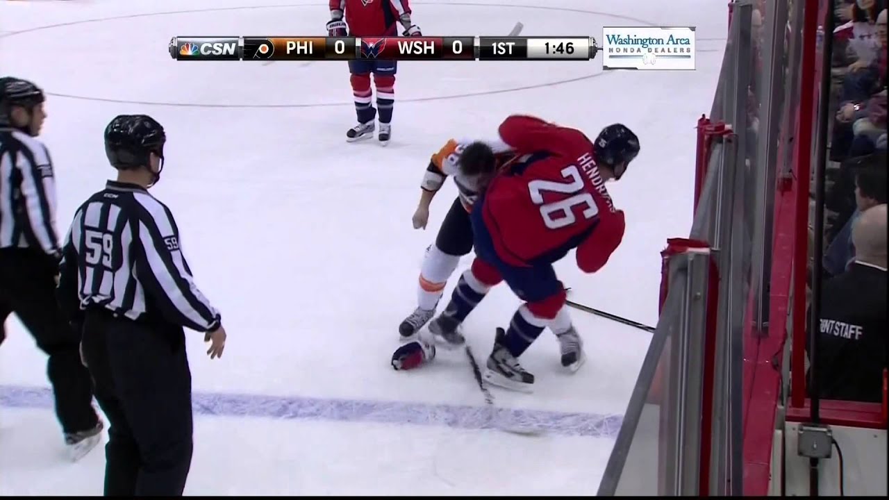 john erskine elbows wayne simmonds 1 feb 2013 philadelphia flyers vs philadelphia flyers csn