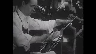 Command Performance (1942) | How Shellac Phonograph Records Were Made | Restored 4K