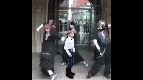 Walmart yodeling kid (goth remix)