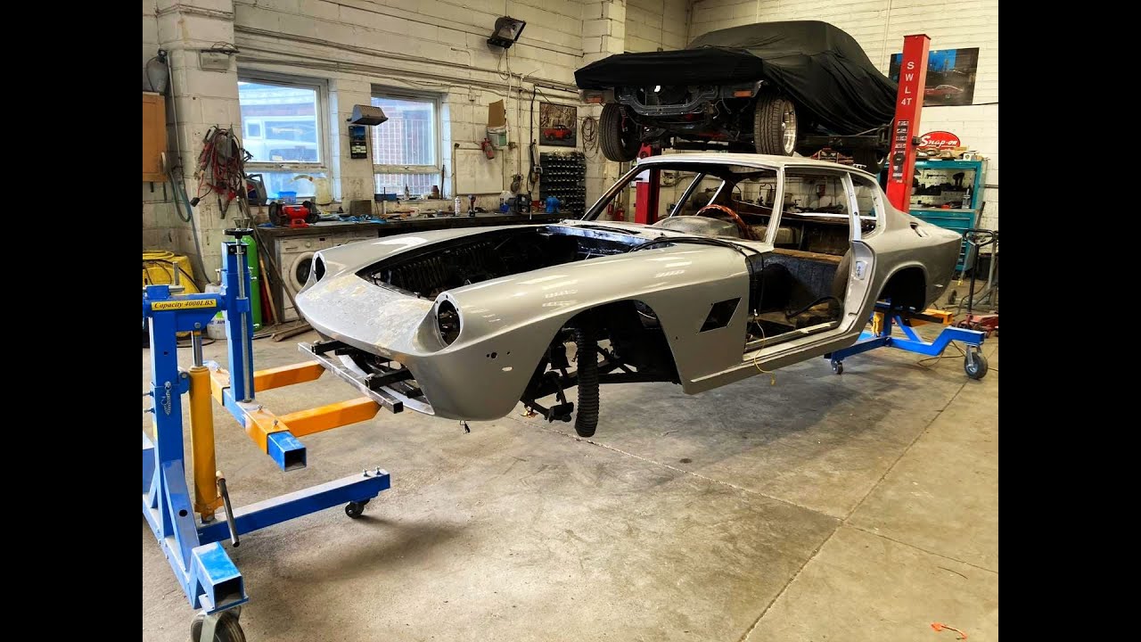 MAGNIFICO MASERATI - Mistral - Bare Aluminium Body Restoration, and Return to Factory Colour.