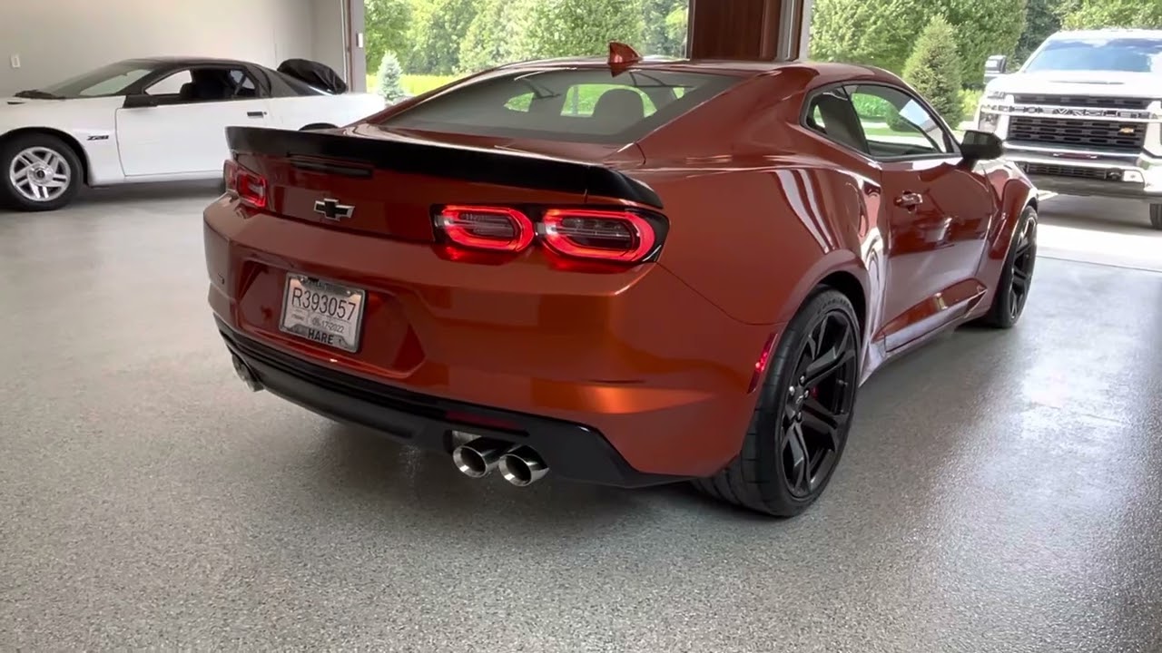 Vivid Orange Metallic - Camaro SS 1LE