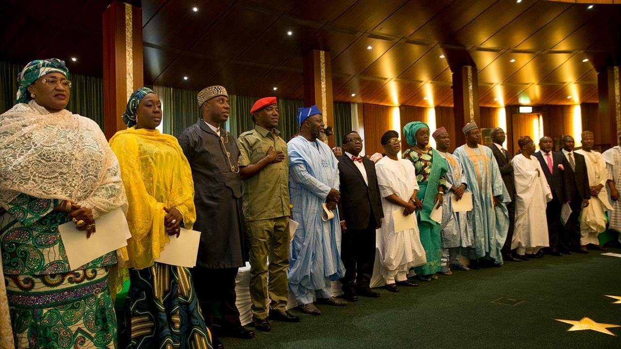 Nigeria’s Economy Is in Recession and There Aren’t Signs of a Rebound Anytime Soon