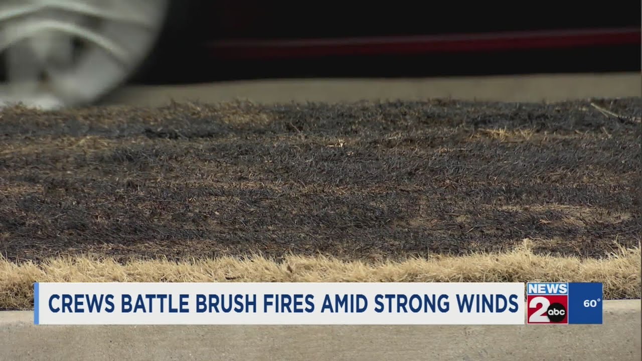Crews battle brush fires amid strong winds across Middle TN - YouTube