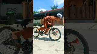 Download Lagu 𝓕𝓲𝓻𝓪𝓼𝓱 😎 #flyitujiwakami #lajaktakkanpupus #pengayuh2roda #kayuhituhobikami #fyp #sepeda #onthel MP3