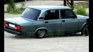 Bu Qizin Qizdirmasi Var B Basoot