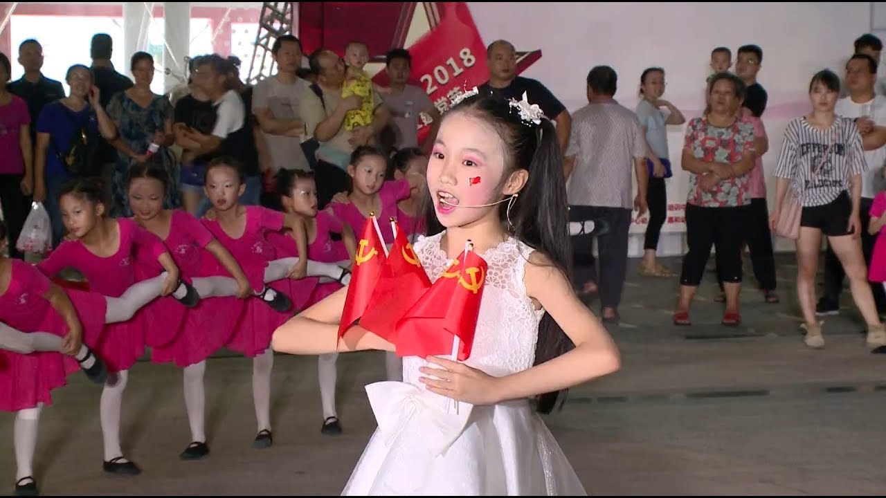 广东河源：红歌大联唱「快闪」︱Heyuan city, Guangdong province, China