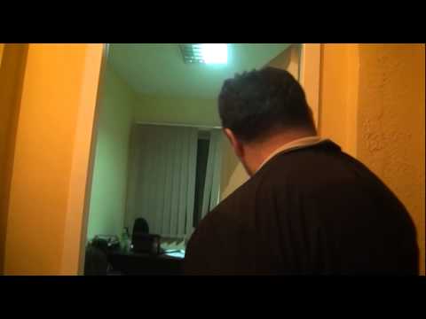 ვინმე ნავერიანი ჯერ უბანზე და მერე საოლქოში ზეწოლებს ანხორციელებდა