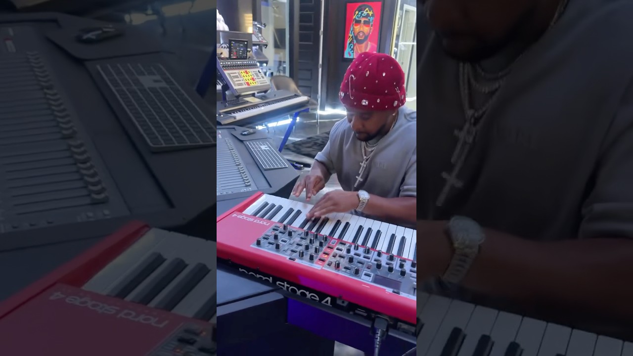 Zaytoven Beatz is going wild on the Beat in the Studio! 🔉🔥