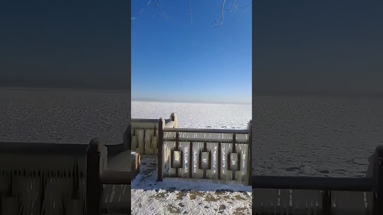 🌊Frozen Lake ASMR: The Beauty of Ice 🌊❄️🏔️ 