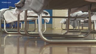 211 emergency housing hotline expands to 24/7 operations for Connecticut residents