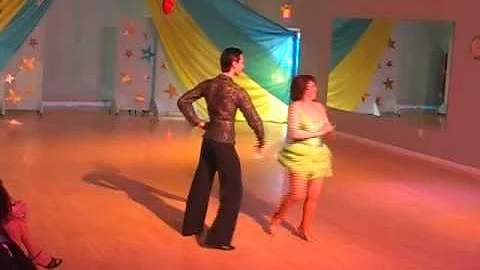 Pauline Wang & Kevin Jia (Cha-Cha) "Sway with Me" ...