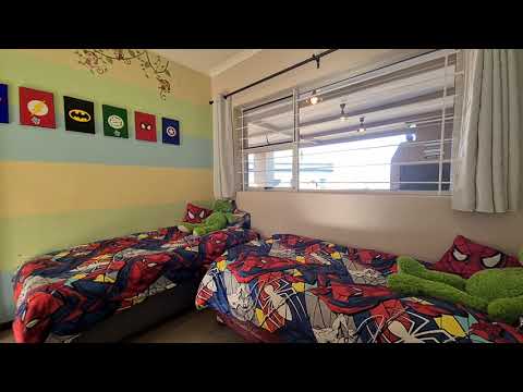 3 Bedroom Family Home in Uitzicht, Durbanville