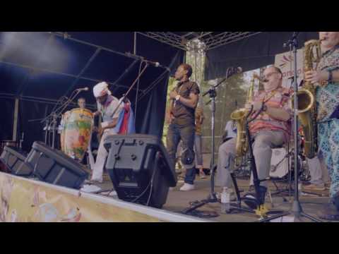Ensemble Afrovibes - Dan Lakou-a-Festival Mondo Karnaval 2016