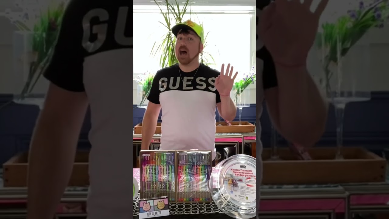 HOT 🔥 Items❣️SUPPORT & Click the SUBSCRIBE button ♥️⬇️ 