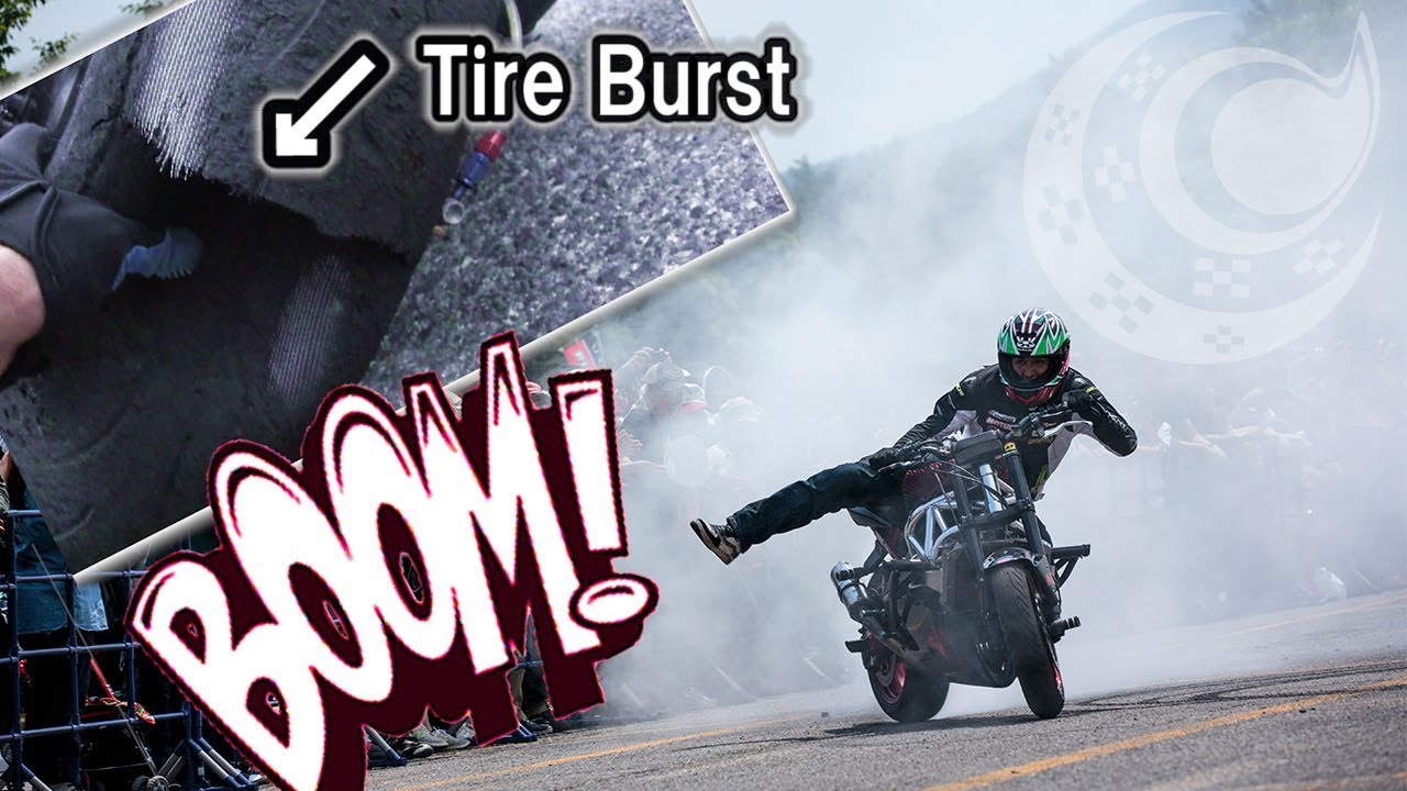 The tire burst during bike drift practice！バイクドリフト中にタイヤがバーストして凄い音 ！卍 YouTube