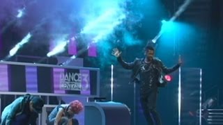 Usher unveils Dance Central 3 for Xbox 360 Kinect at E3 in LA