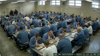 How prisoners Eat, sleep and shower In San Quentin