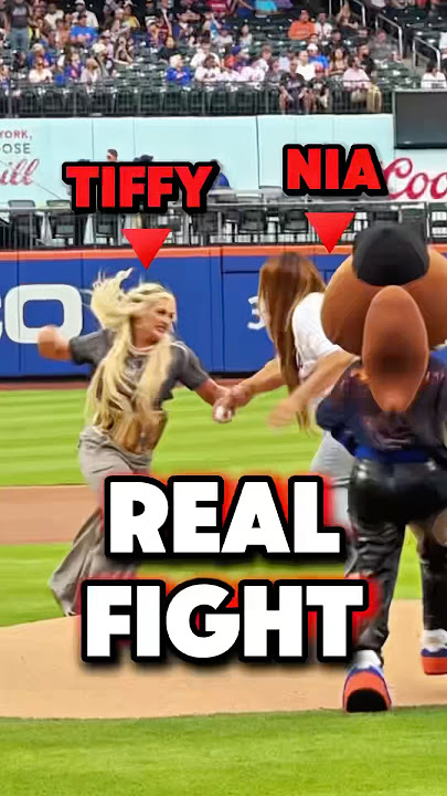 Tiffany Stratton GOT INTO A REAL FIGHT With Nia Jax 😱